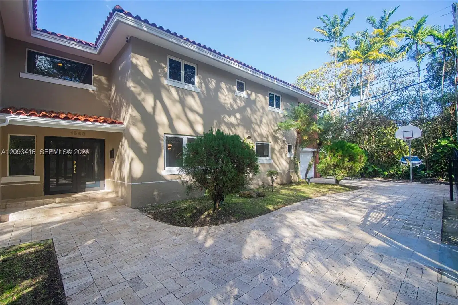 1543 Dorado Ave, Coral Gables FL 33146 photo 3