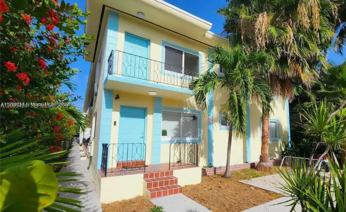 1135 Euclid Ave # 205, Miami Beach FL 33139