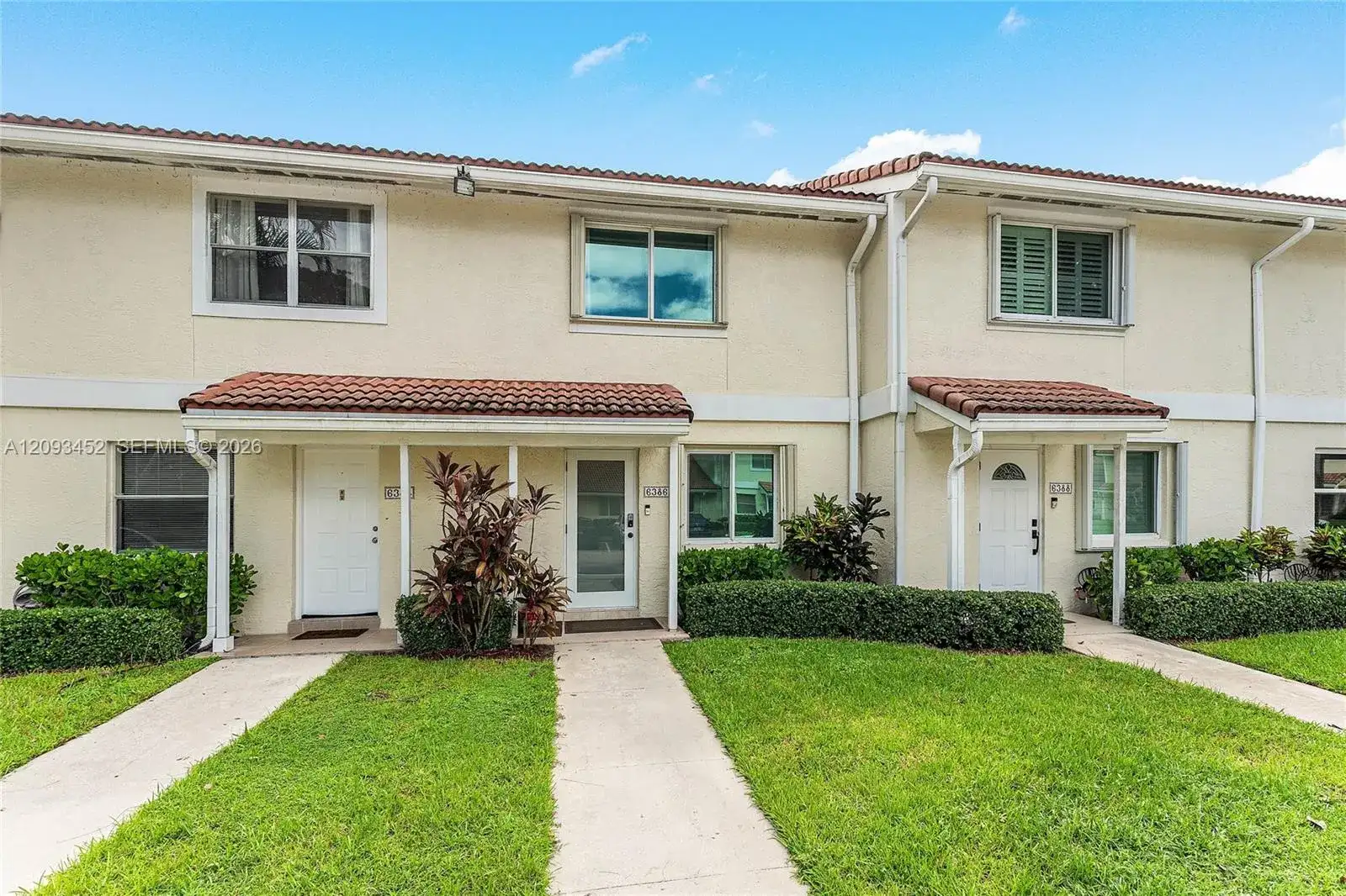 6386 Boca Cir, Boca Raton FL 33433 photo 2