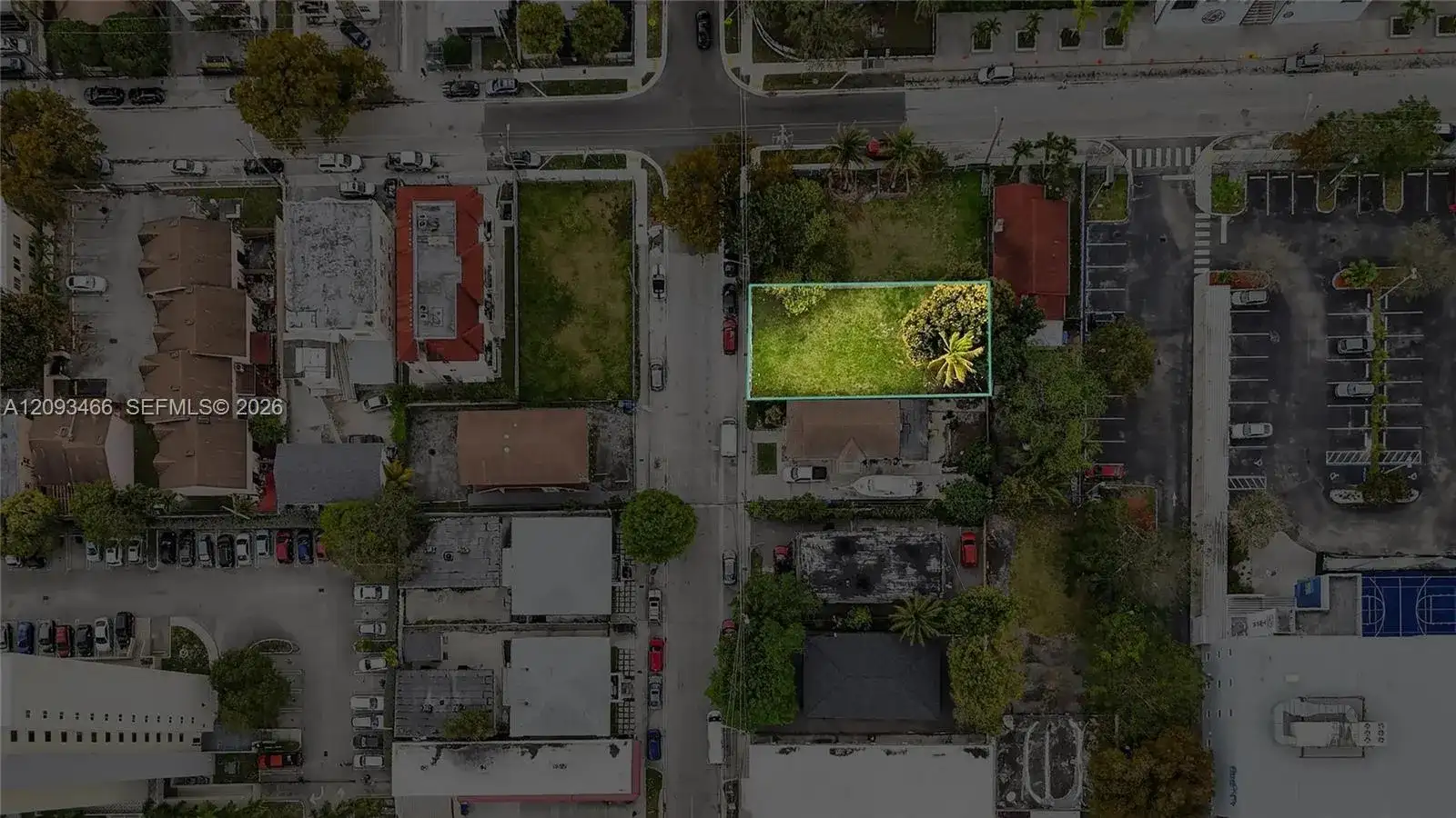 136 SW 11th Ave, Miami FL 33130 photo 5