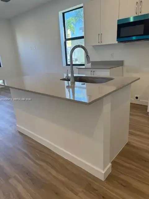 1037 NW 1 ave # D, Florida City FL 33034 photo 5