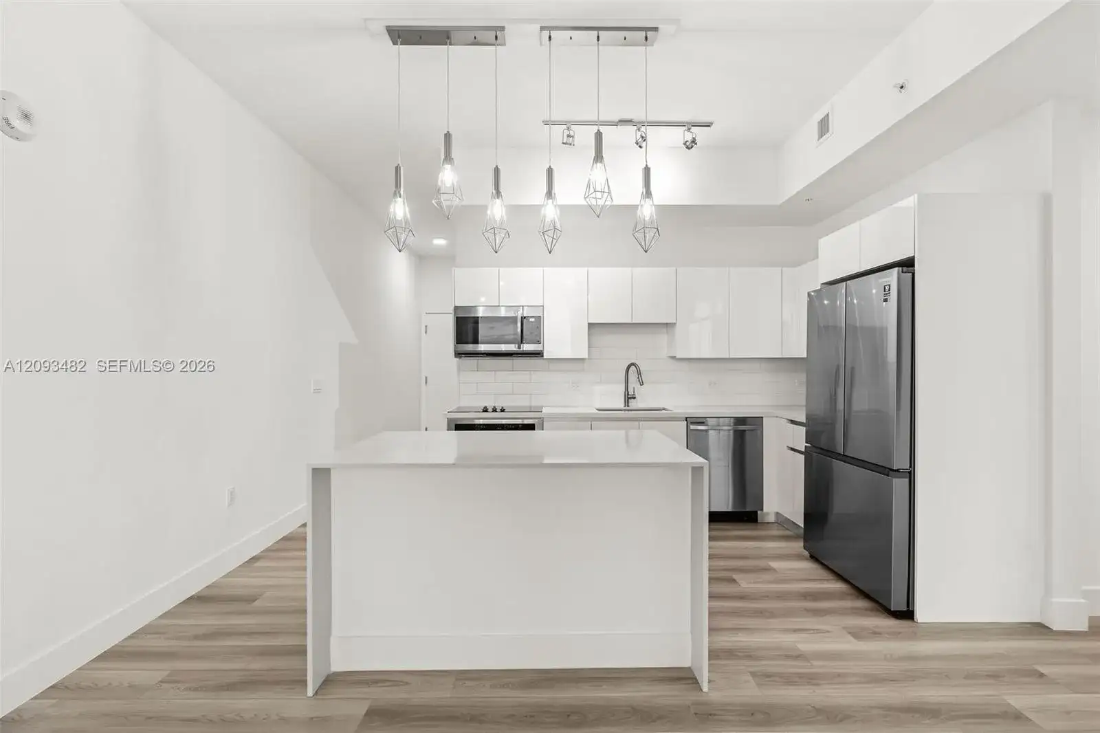 101 Diplomat Pkwy # 1206, Hallandale Beach FL 33009 photo 5