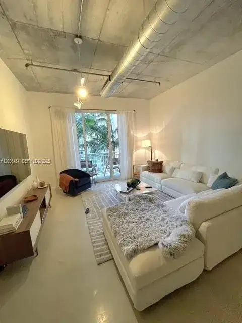 2001 Biscayne Blvd # 2309, Miami FL 33137 photo 5