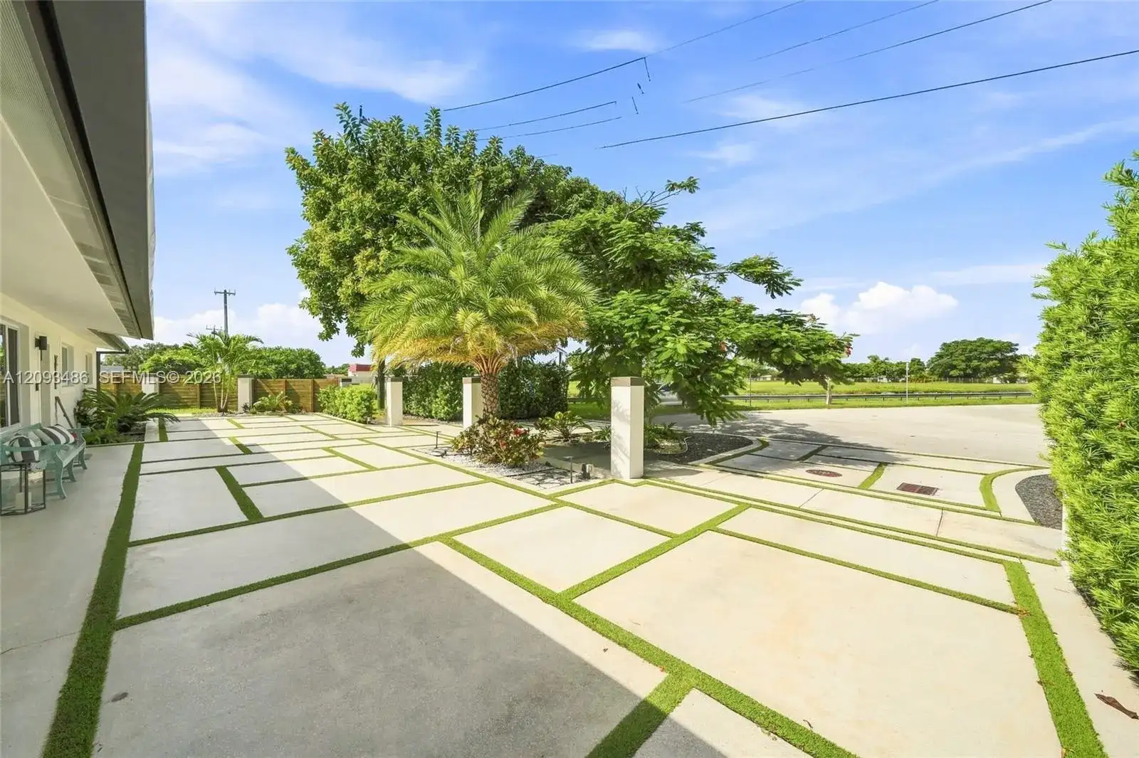 8031 SW 97th Ave, Miami FL 33173 photo 4