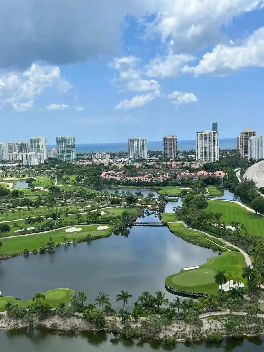 19501 W Country Club Dr # 03, Aventura FL 33180