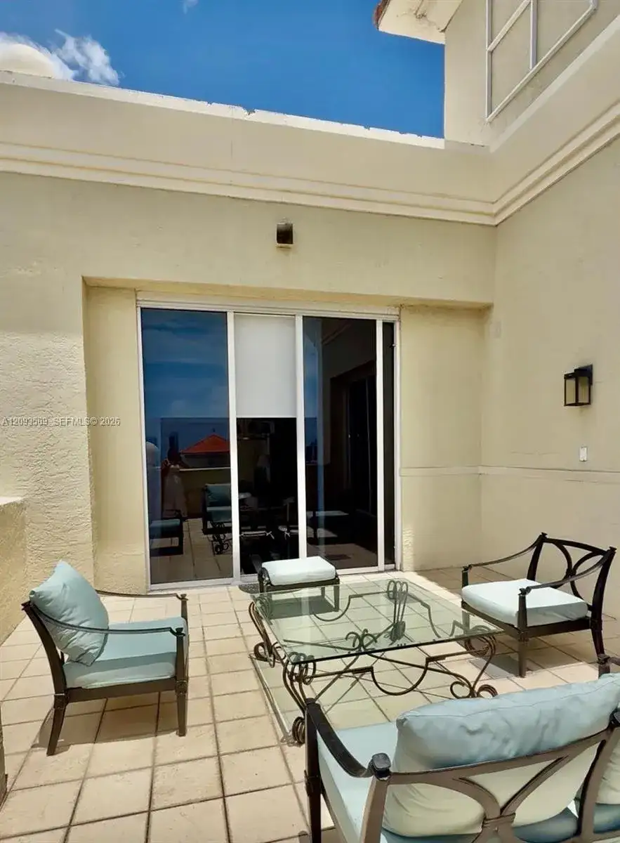 19501 W Country Club Dr # 03, Aventura FL 33180 photo 3
