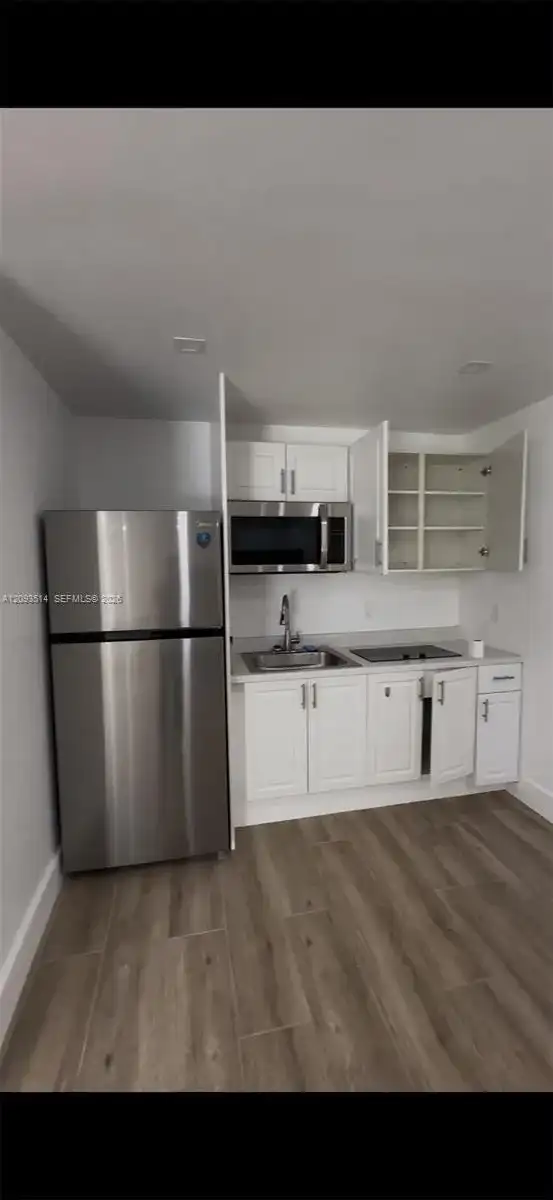 14510 SW 105th Ave # 2, Miami FL 33176