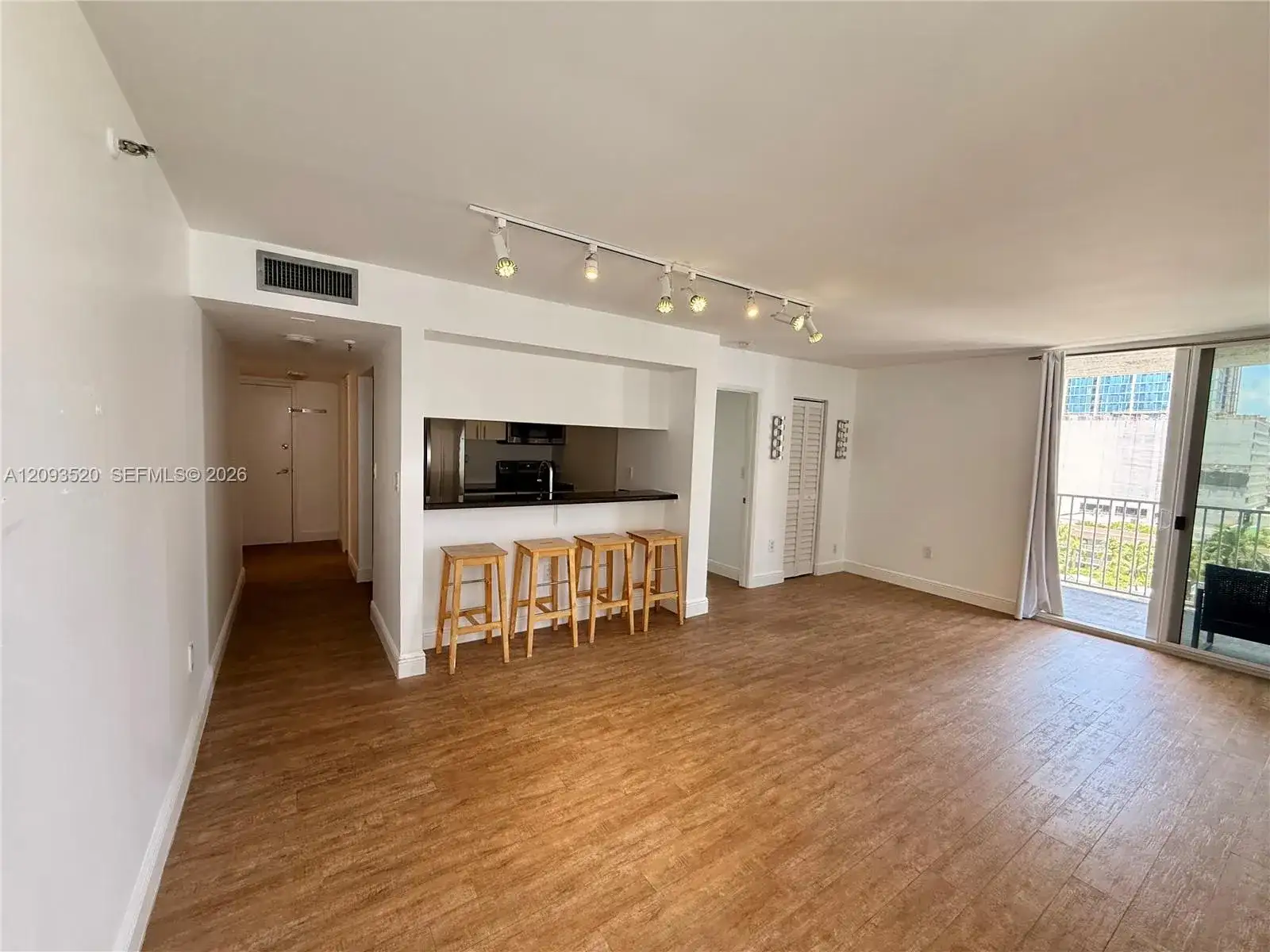 800 N Miami Ave # 1008, Miami FL 33136 photo 4