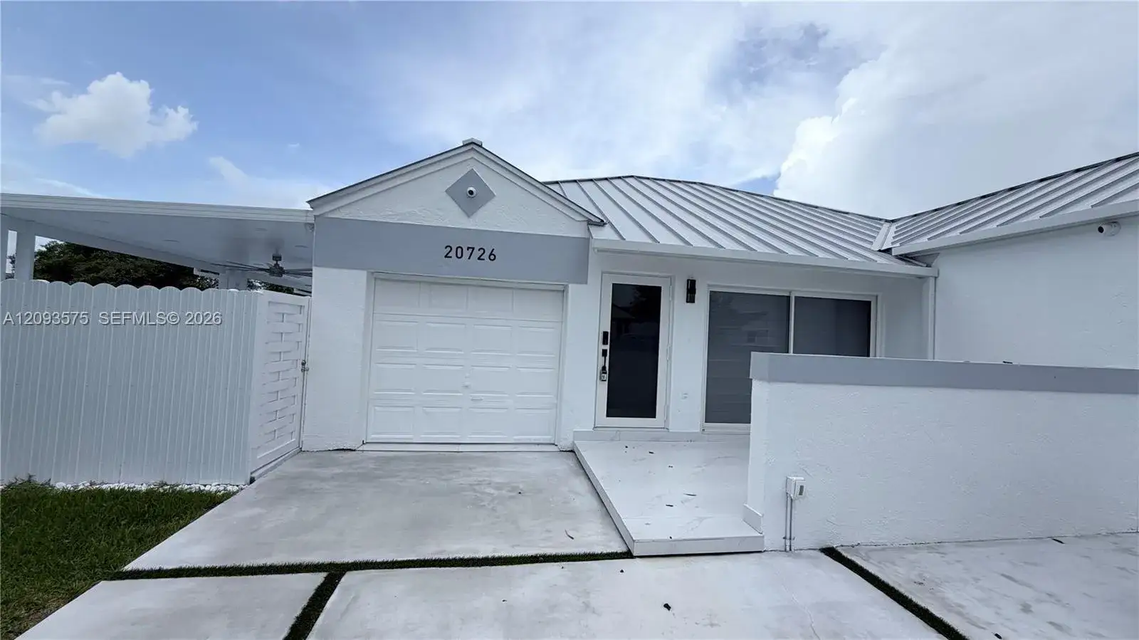 20726 SW 105 Ave # 1, Cutler Bay FL 33189