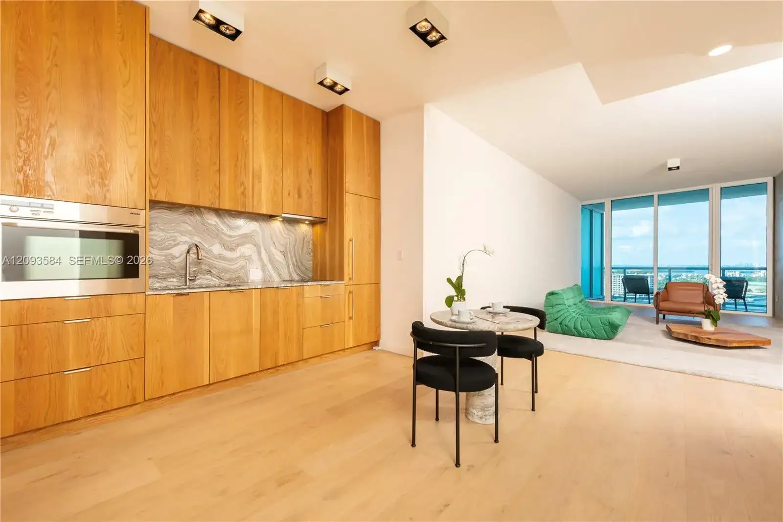 100 S Pointe Dr # 1802, Miami Beach FL 33139 photo 4