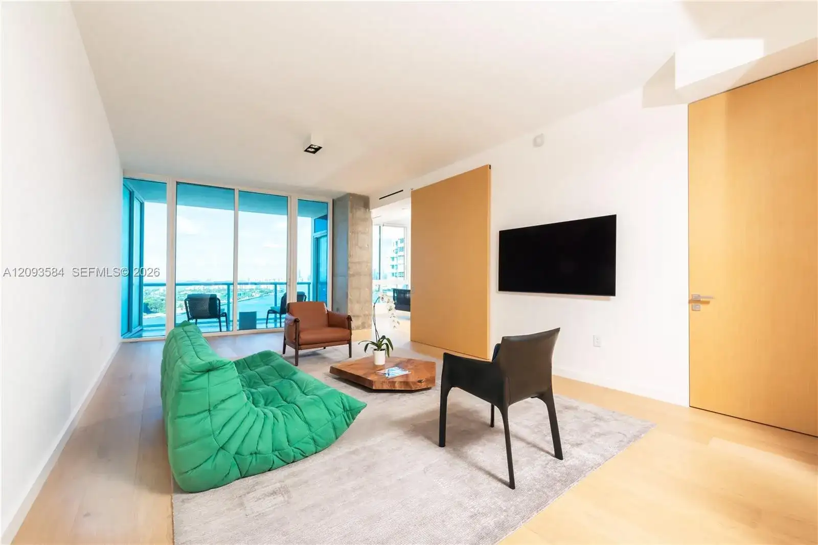 100 S Pointe Dr # 1802, Miami Beach FL 33139 photo 5