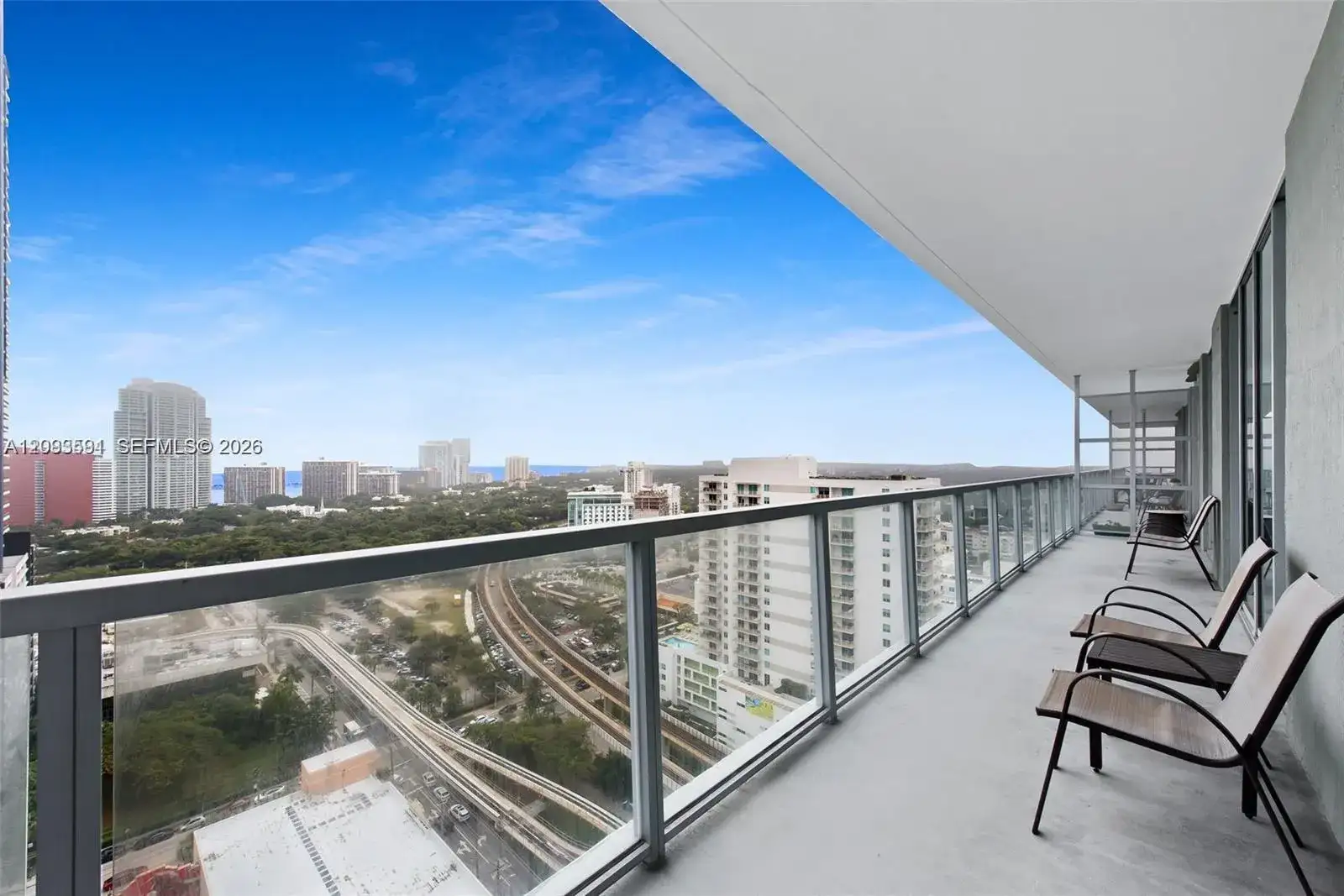79 SW 12th St, Miami FL 33130 photo 2