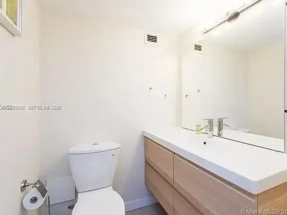 1020 Meridian Ave # 307, Miami Beach FL 33139