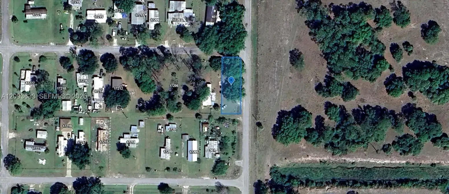 323 Jordan Ter, Okeechobee FL 34974