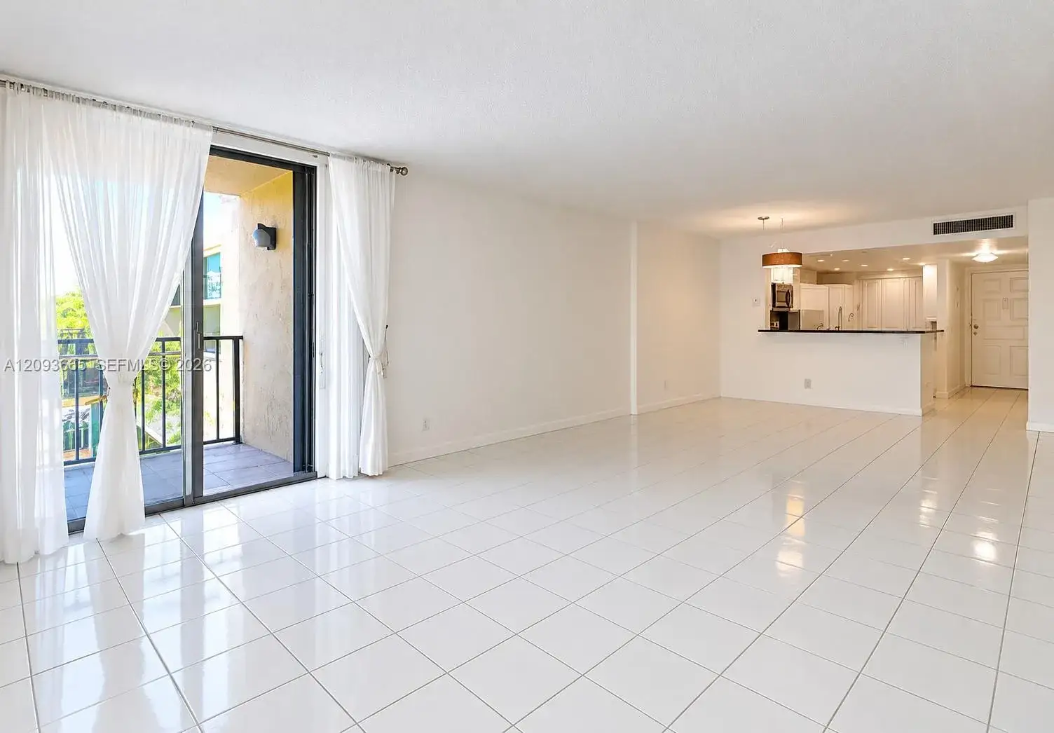 3581 S Ocean Blvd # 2D, South Palm Beach FL 33480