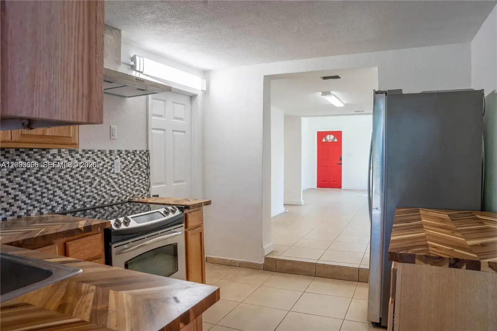 861 W 32nd St, Hialeah FL 33012 photo 5