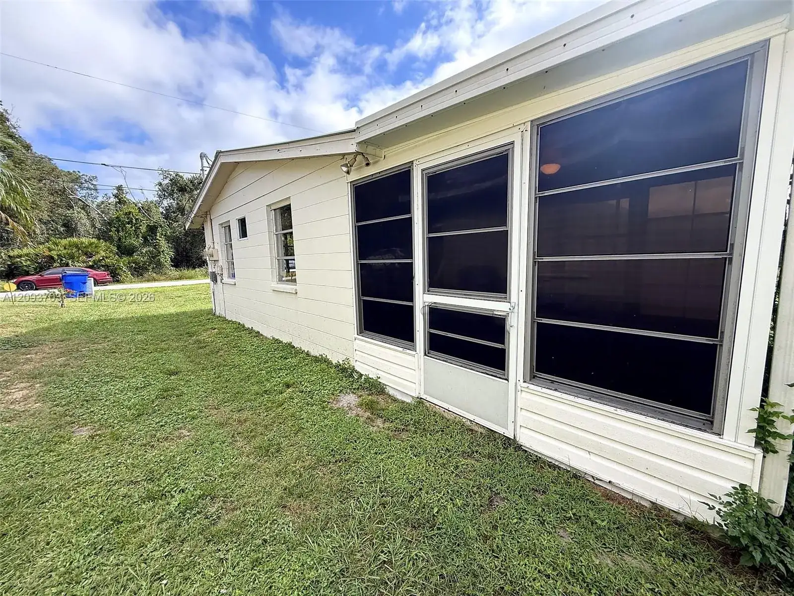 2619 Pompano Drive, Sebring FL 33870 photo 2