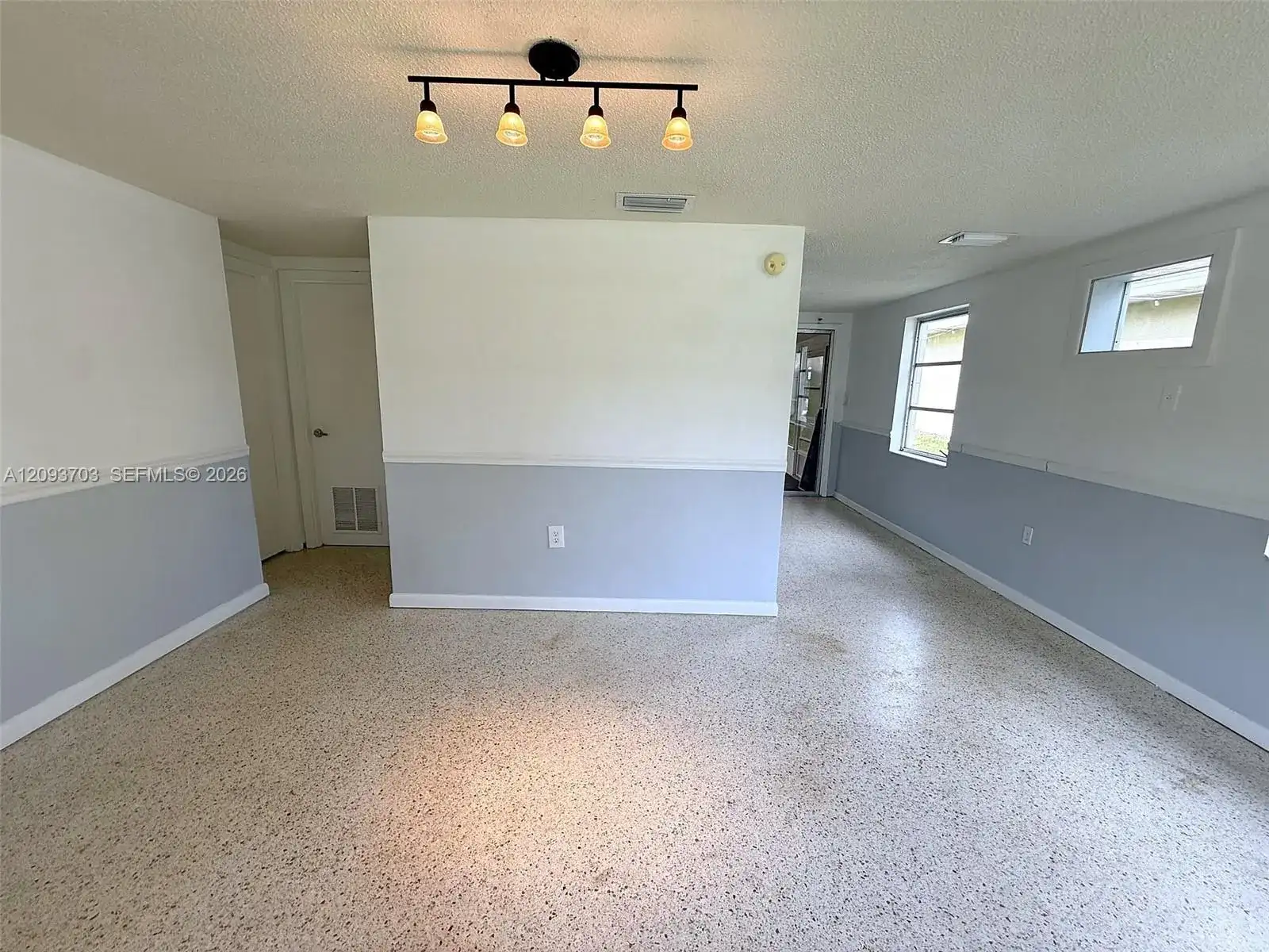 2619 Pompano Drive, Sebring FL 33870 photo 3
