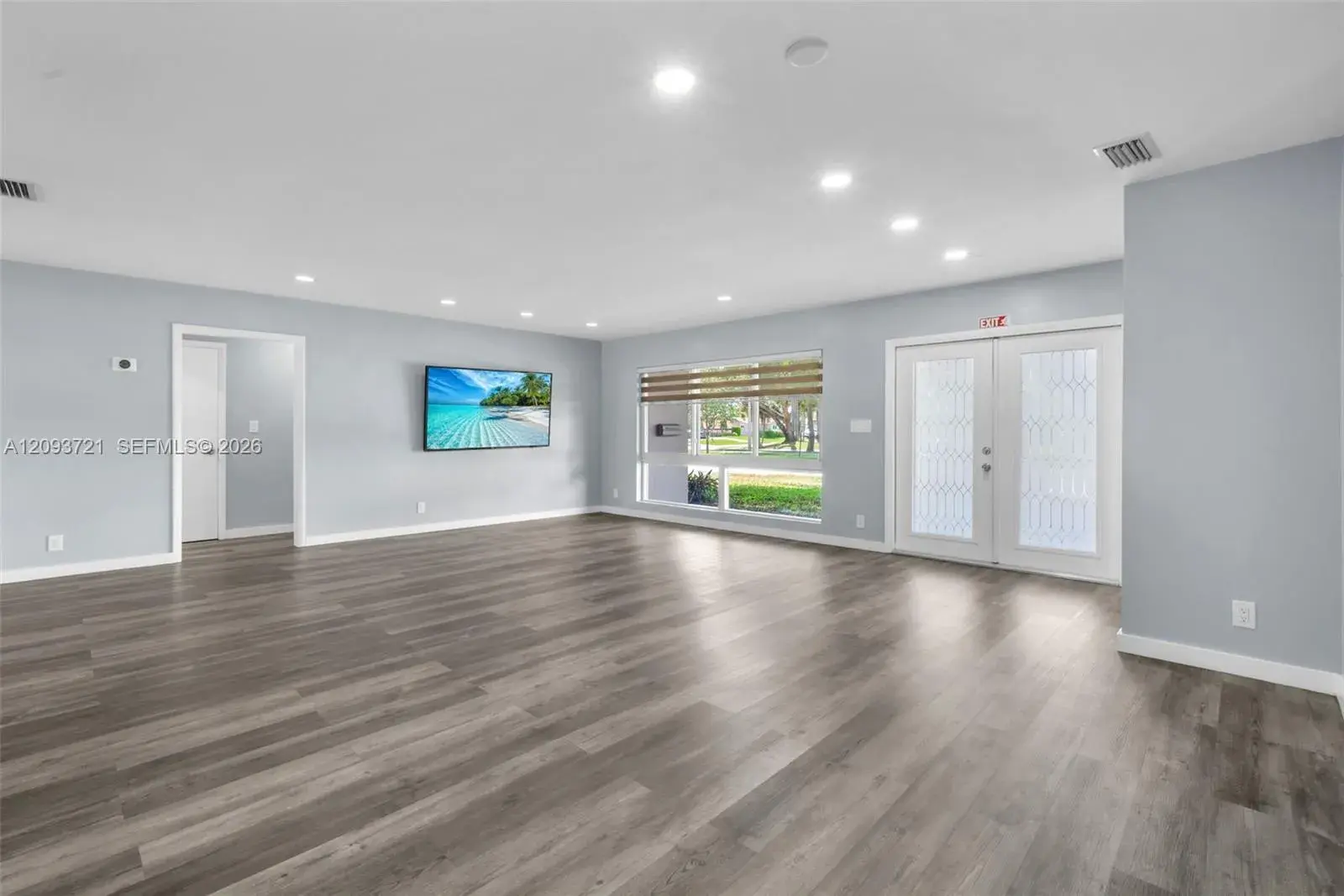 609 N 46th Ave, Hollywood FL 33021