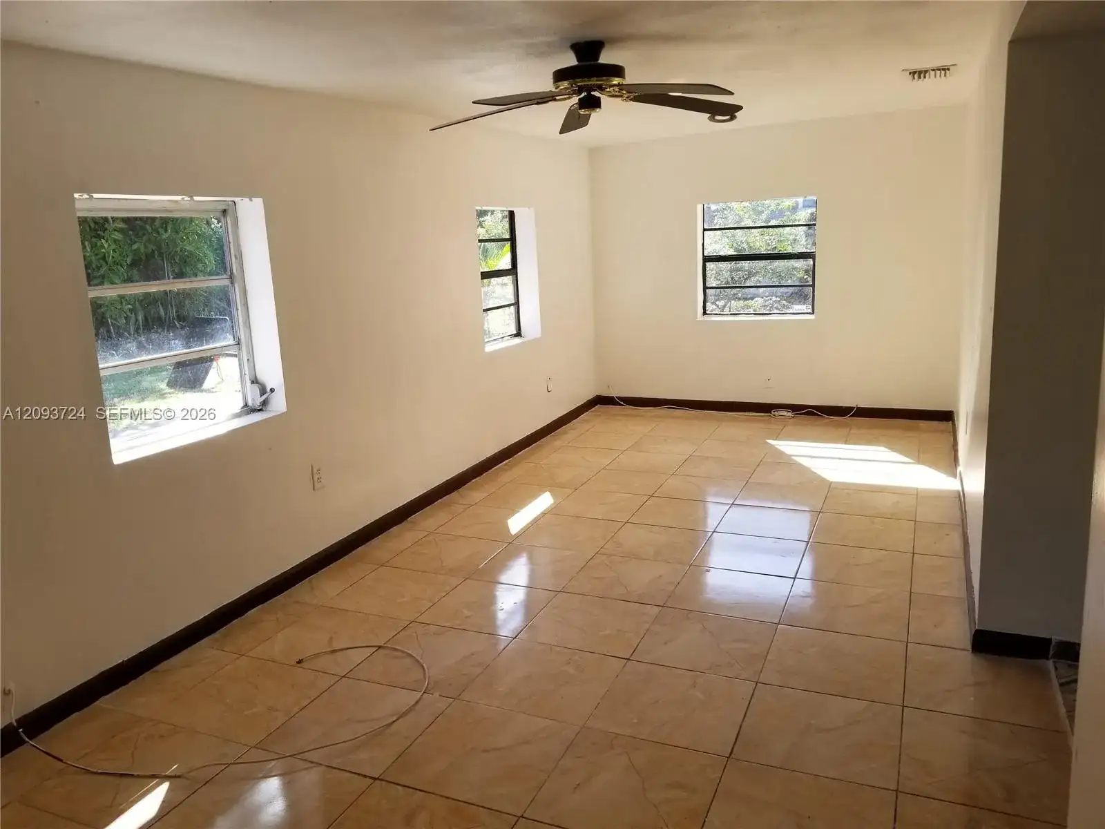 17131 NW 10th Ct, Miami Gardens FL 33169 photo 3