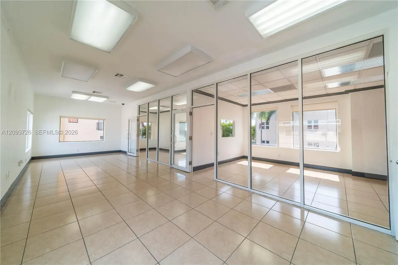 600 Palm Ave, Hialeah FL 33010 photo 3