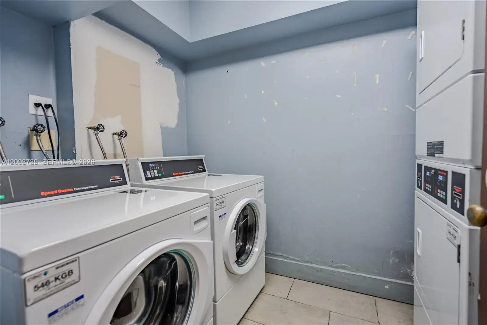 482 NW 165th St Rd # 201, Miami FL 33169 photo 4