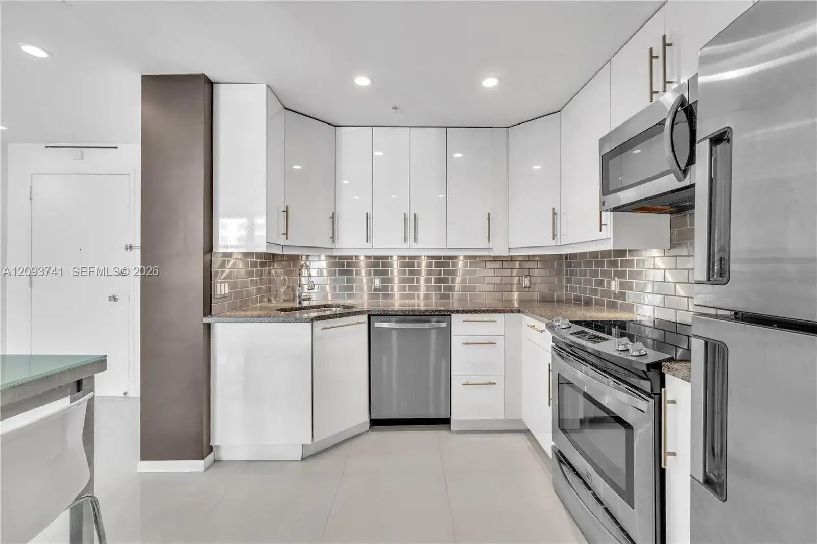 5055 Collins Ave # 7A, Miami Beach FL 33140 photo 5