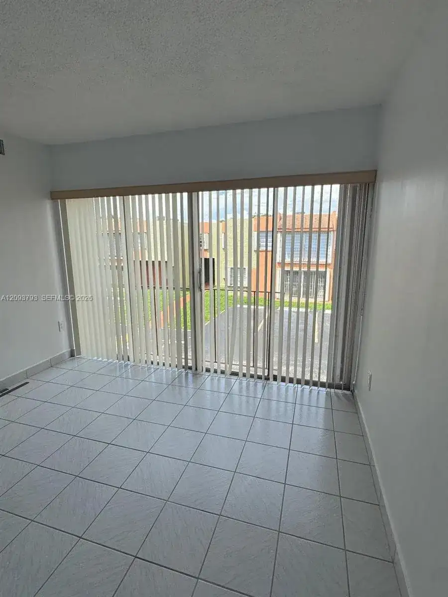 9321 SW 4th St # 215C, Miami FL 33174 photo 4