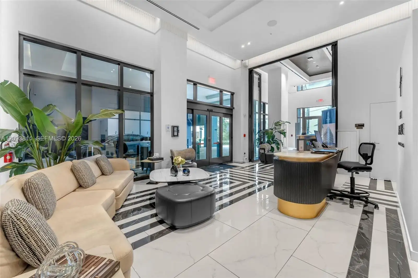 4220 Laguna # 603, Coral Gables FL 33146 photo 3