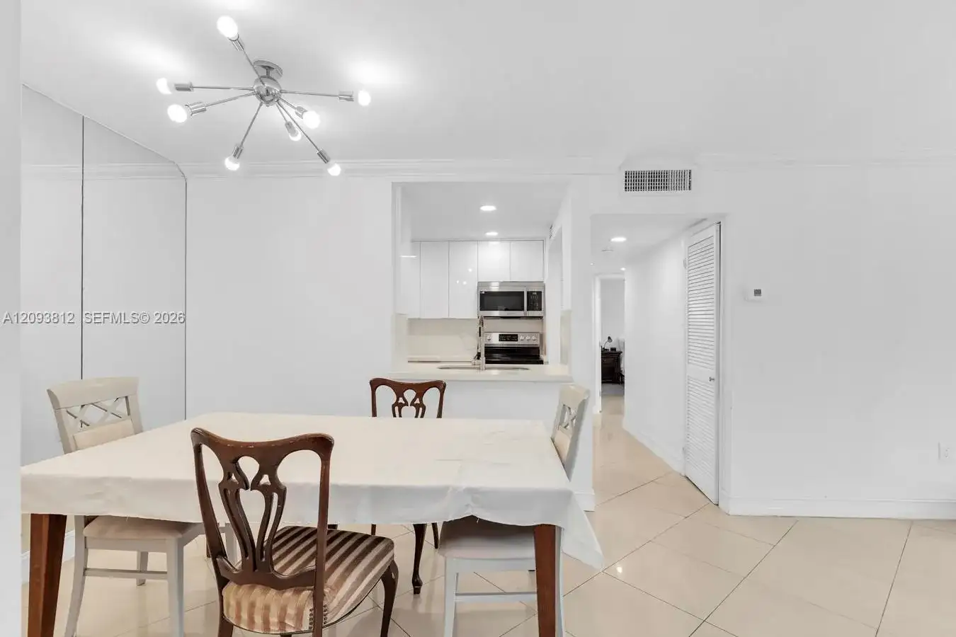 16518 NE 26th Ave # 202, North Miami Beach FL 33160 photo 2