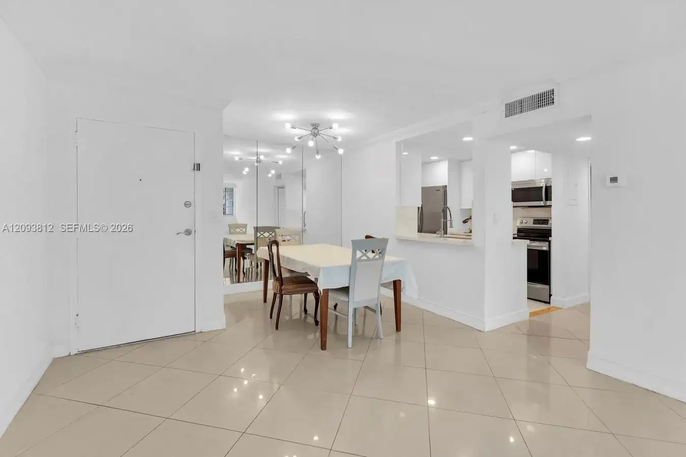 16518 NE 26th Ave # 202, North Miami Beach FL 33160 photo 4