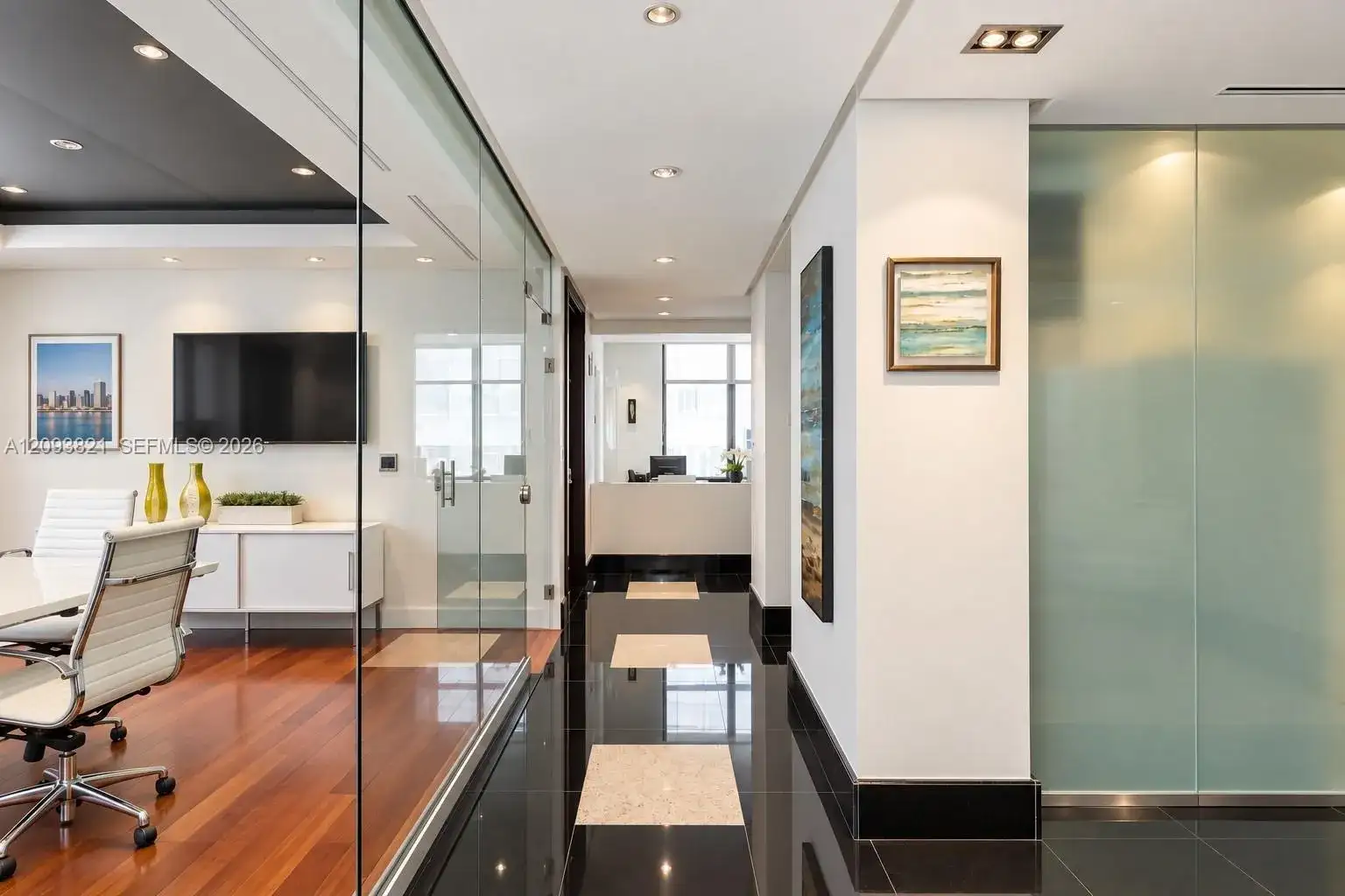 1000 Brickell Ave # 9A, Miami FL 33131 photo 4
