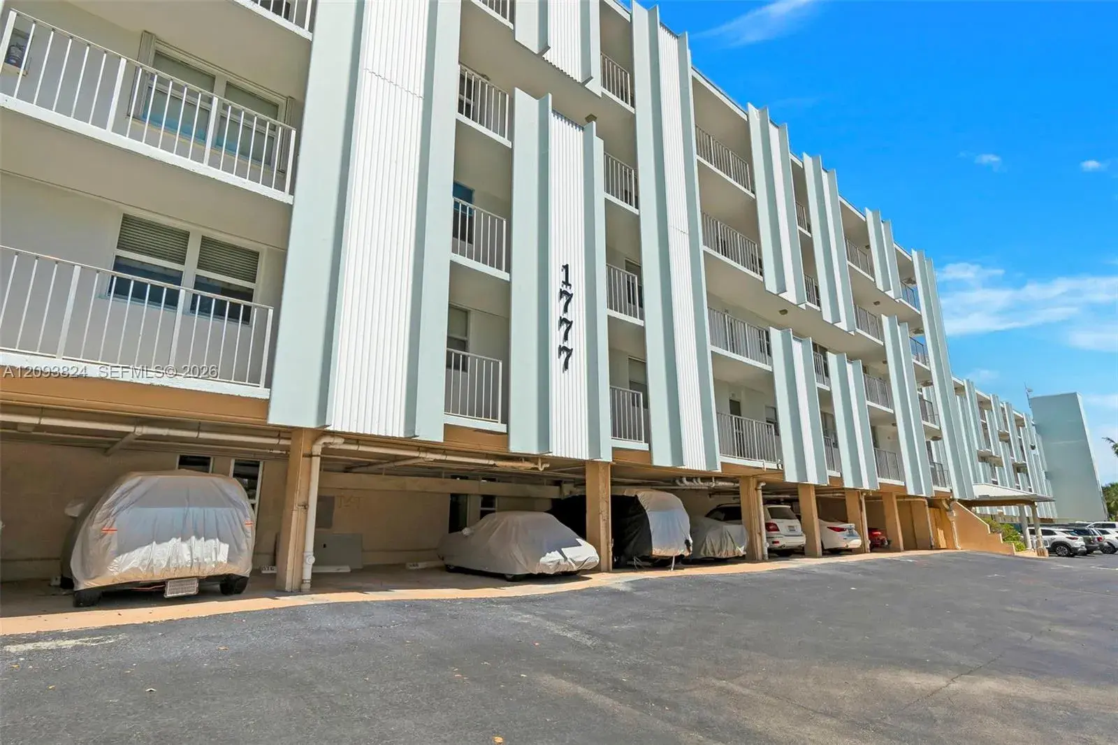 1777 SE 15th St # 504, Fort Lauderdale FL 33316