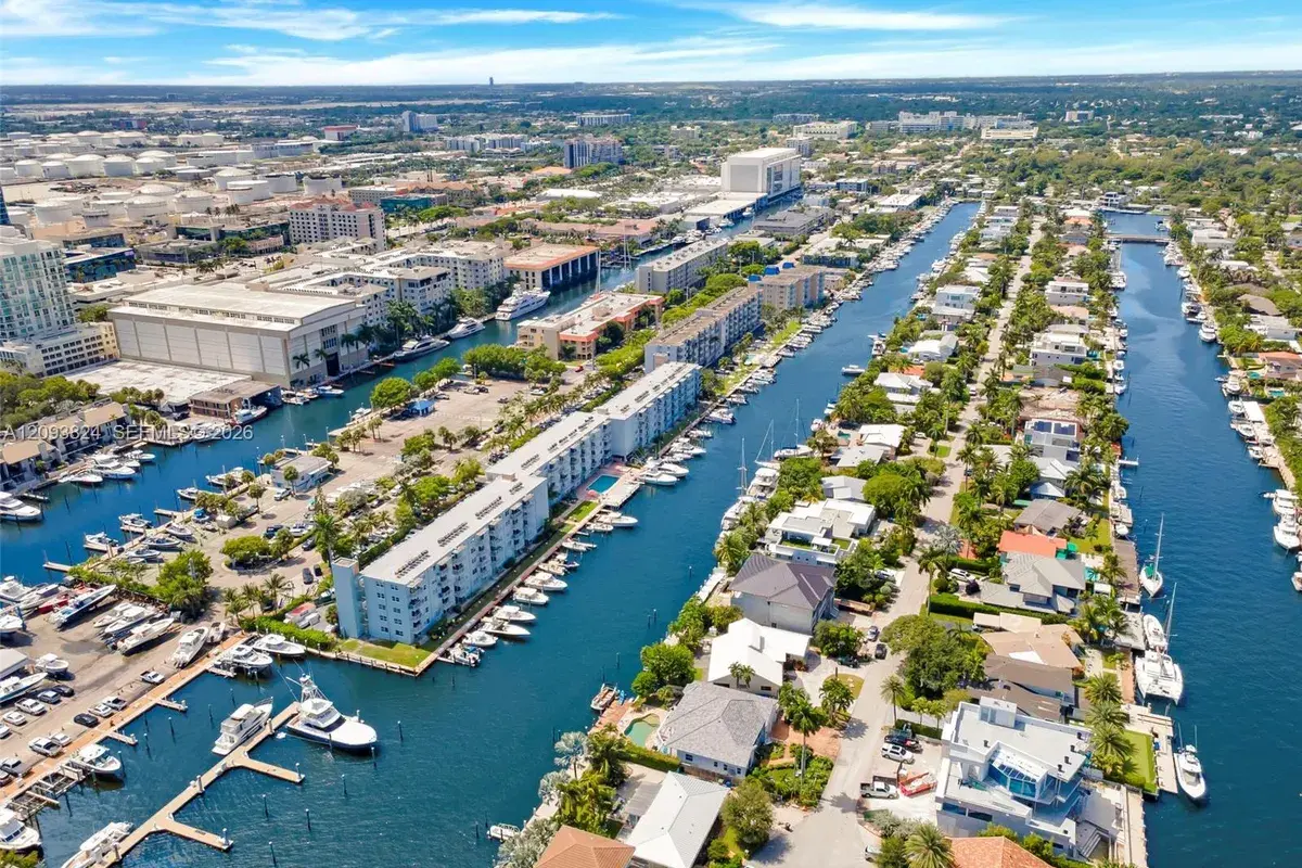 1777 SE 15th St # 504, Fort Lauderdale FL 33316