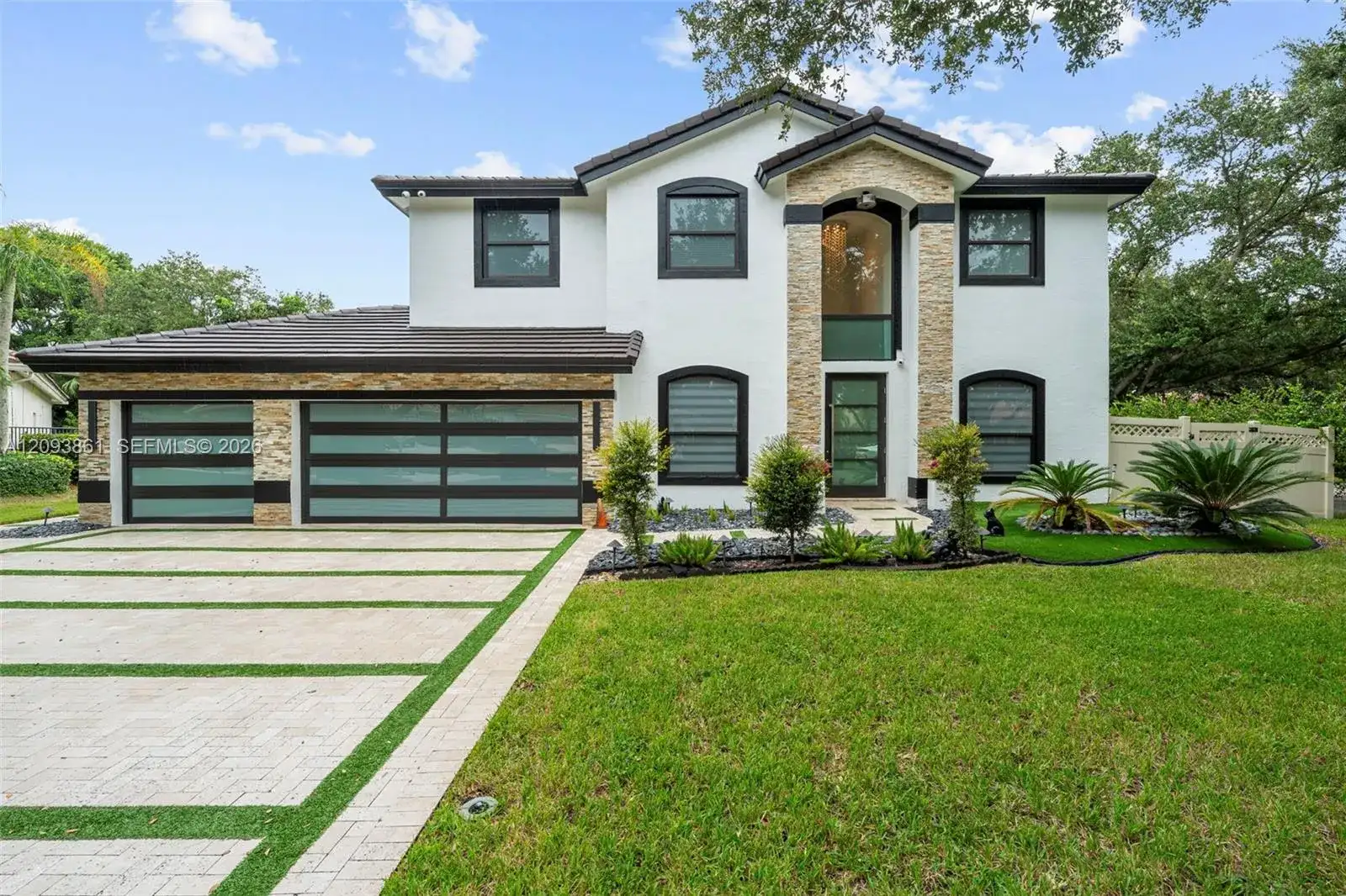 1254 NW 102nd Way, Coral Springs FL 33071 photo 3