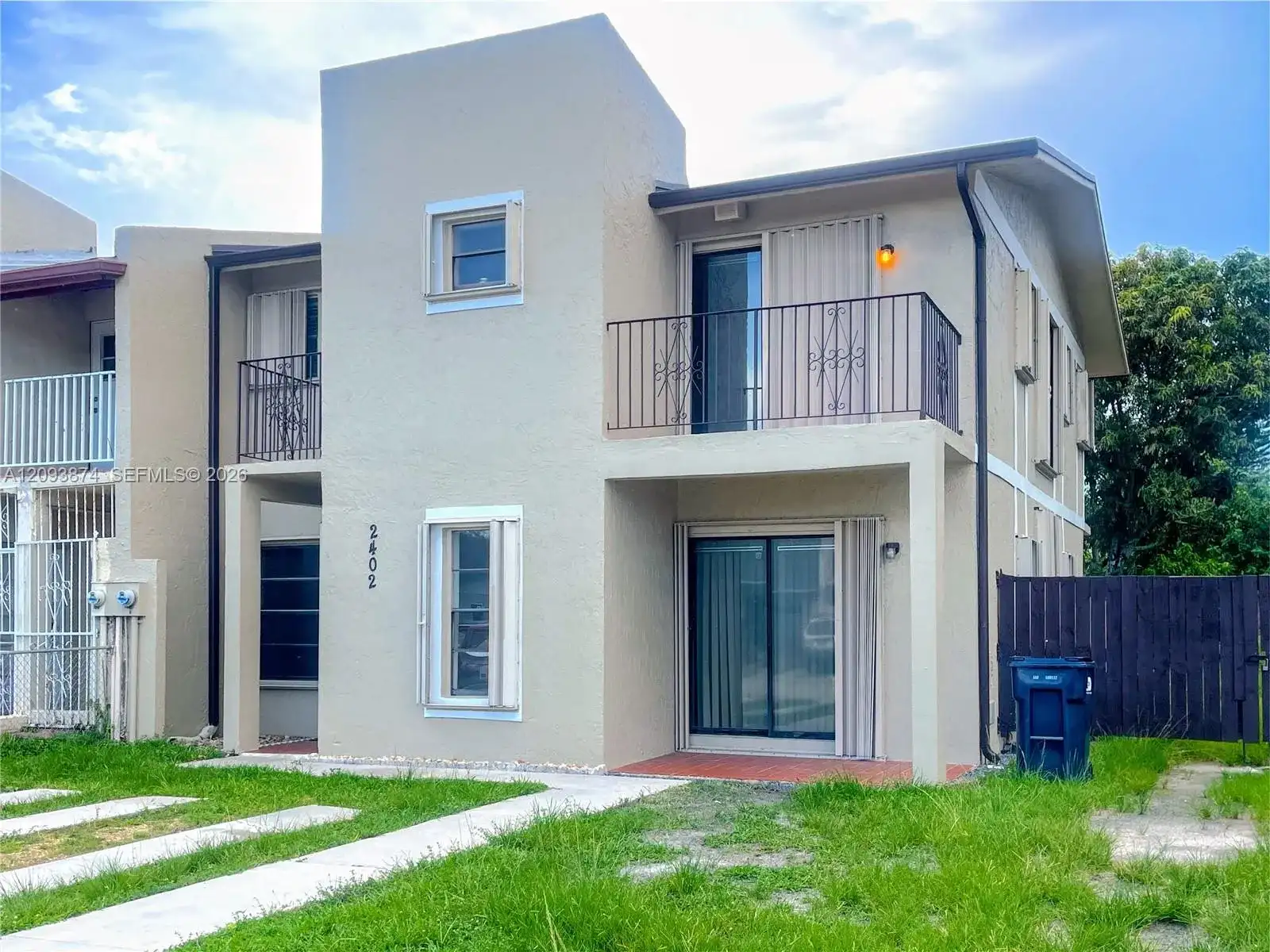 2402 SW 110th Ave, Miami FL 33165