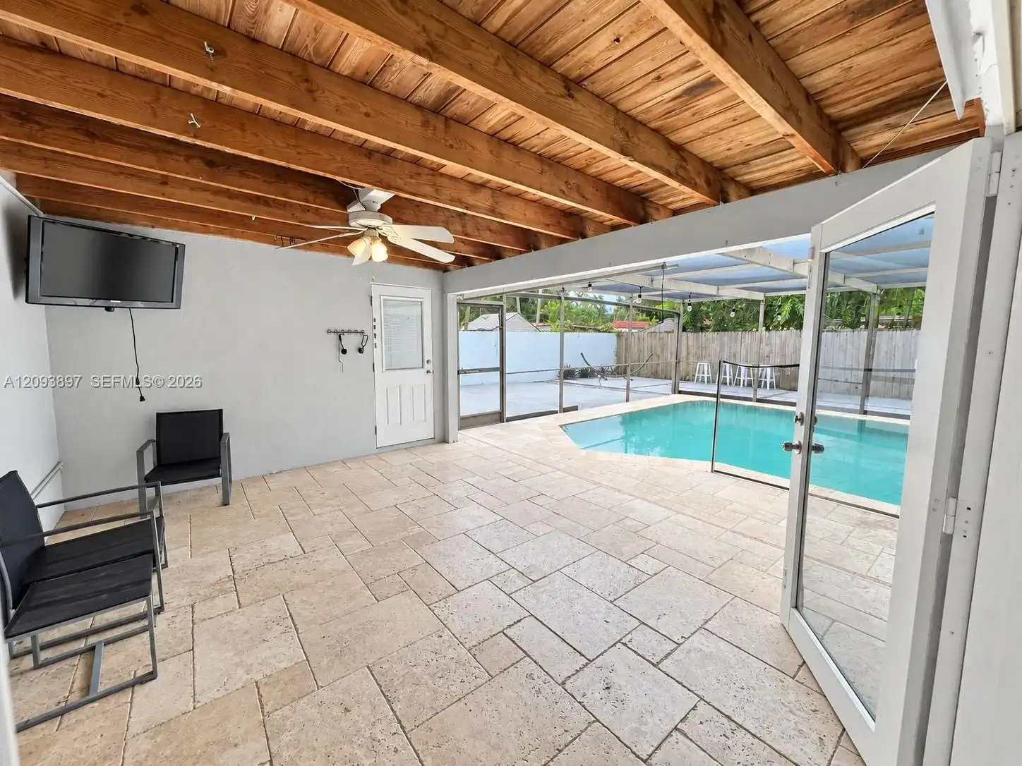 5714 Greene St, Hollywood FL 33021