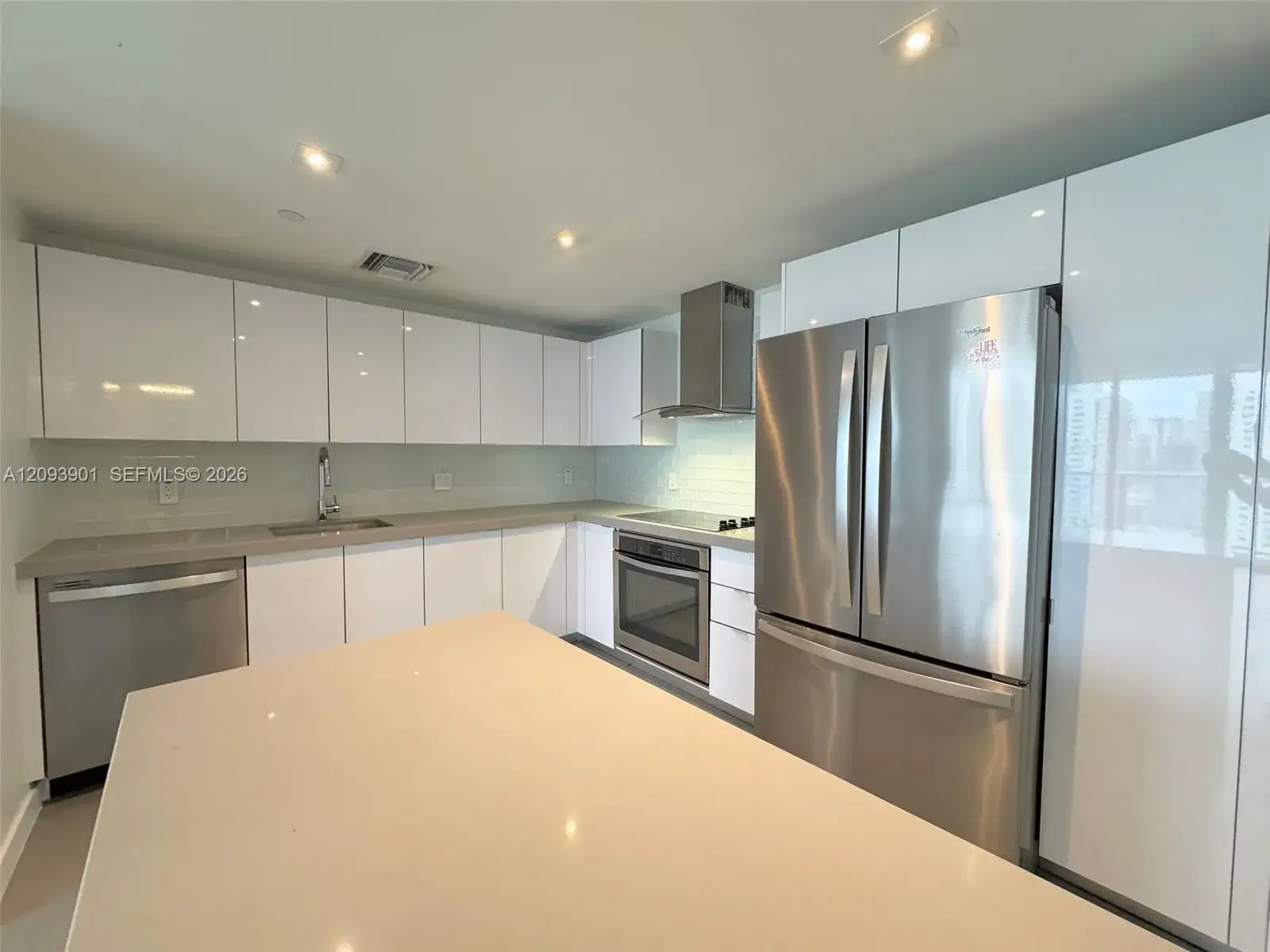 1600 NE 1st Ave # 2509, Miami FL 33132 photo 3