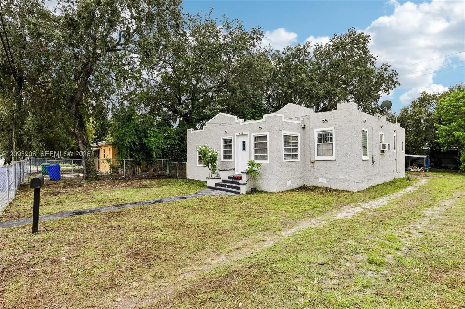 6314 NW 4th Ave, Miami FL 33150 photo 3