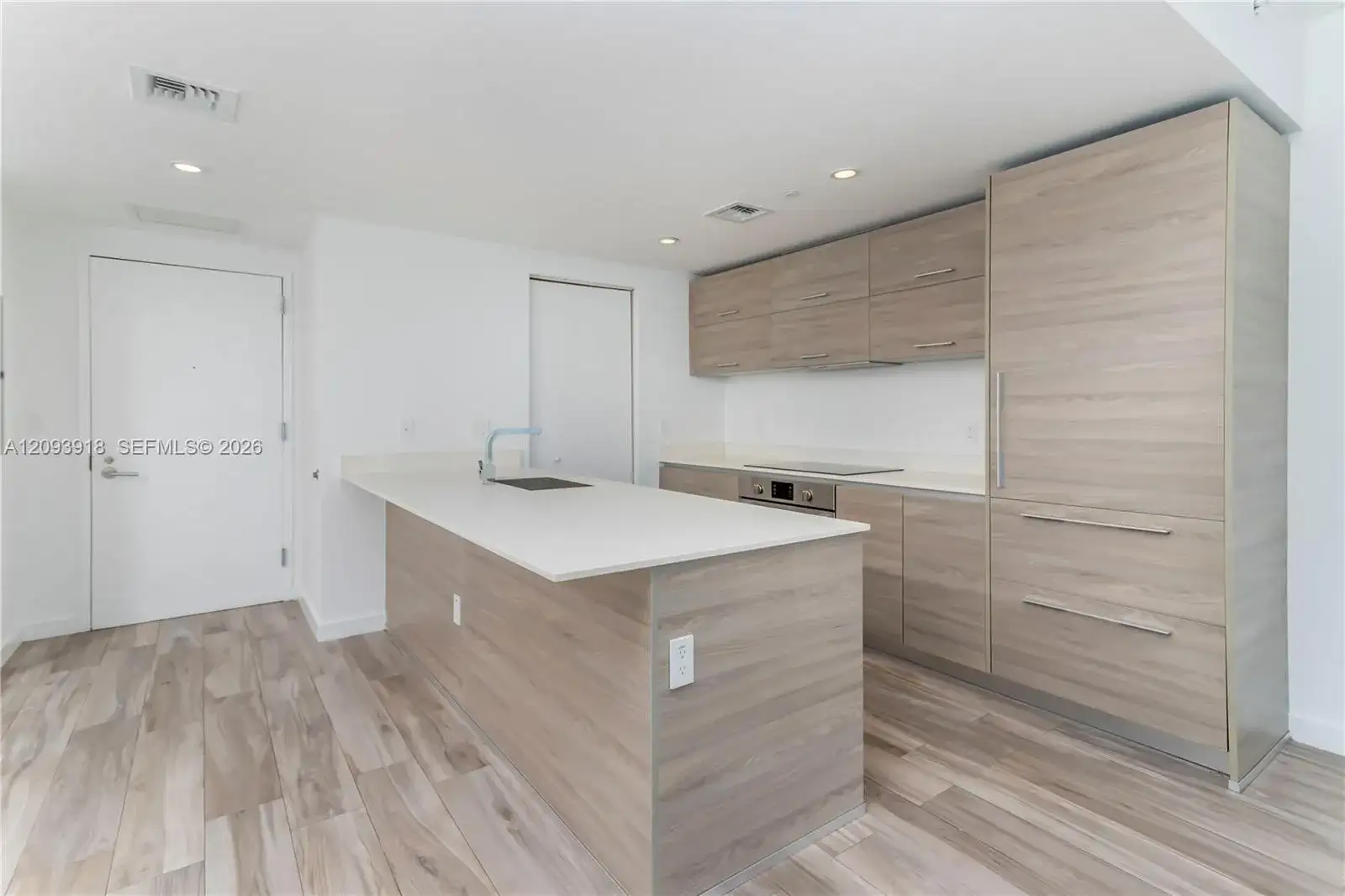 1300 S Miami Ave # 2604, Miami FL 33130 photo 3