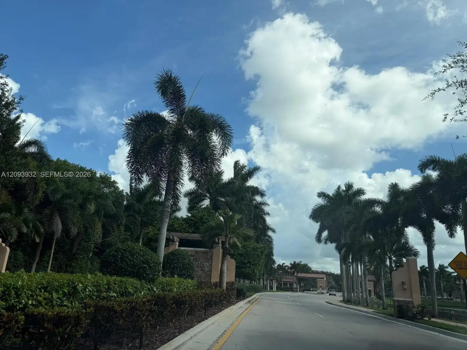 14624 SW 5th St # 5, Pembroke Pines FL 33027