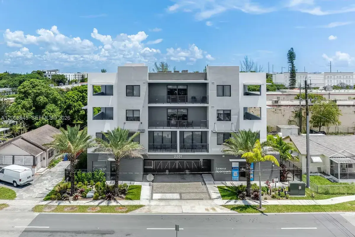 2201 Polk St # 308, Hollywood FL 33020