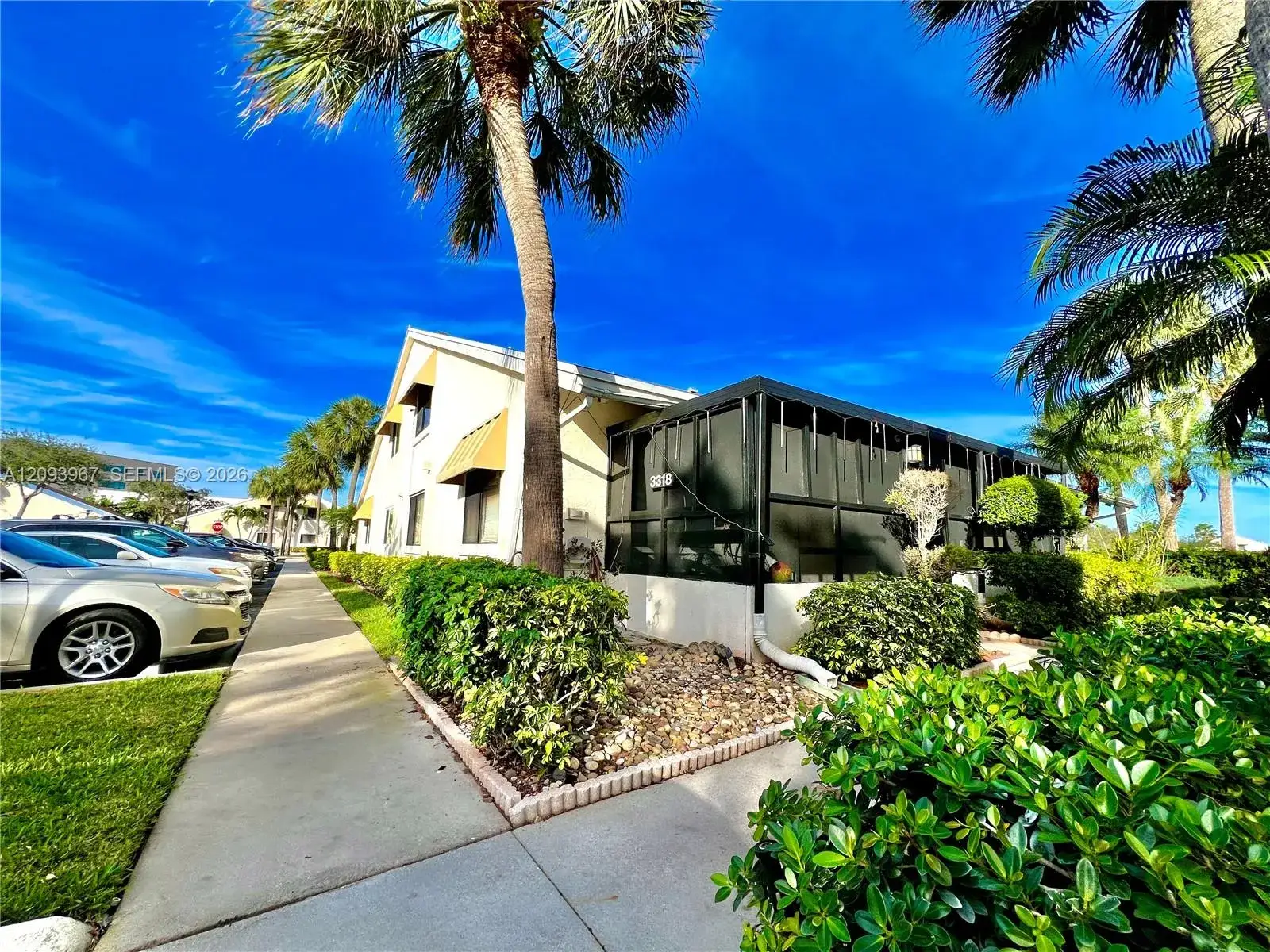3318 NW 103rd Ave, Sunrise FL 33351