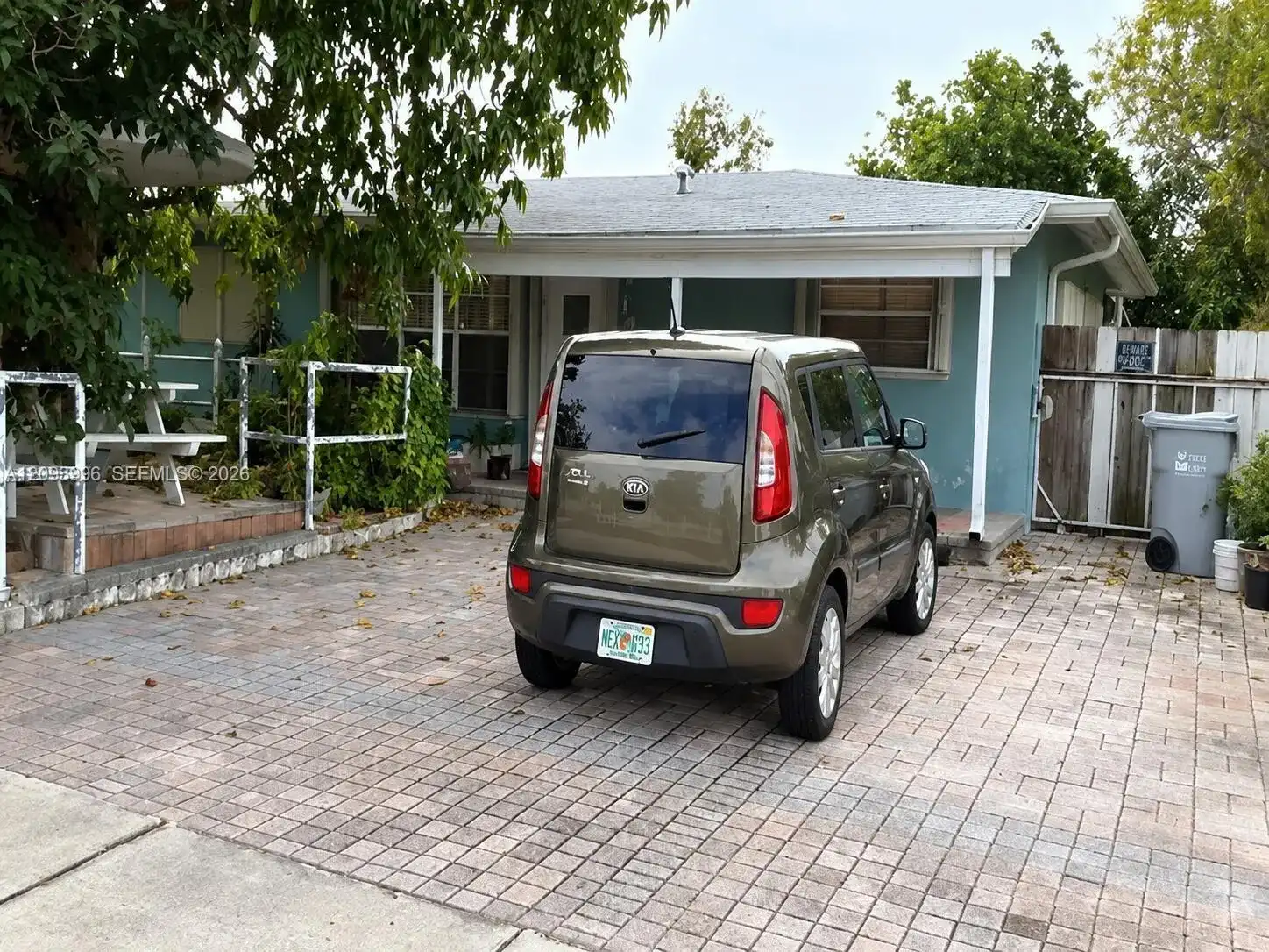 140 NE 17th Ct, Pompano Beach FL 33060
