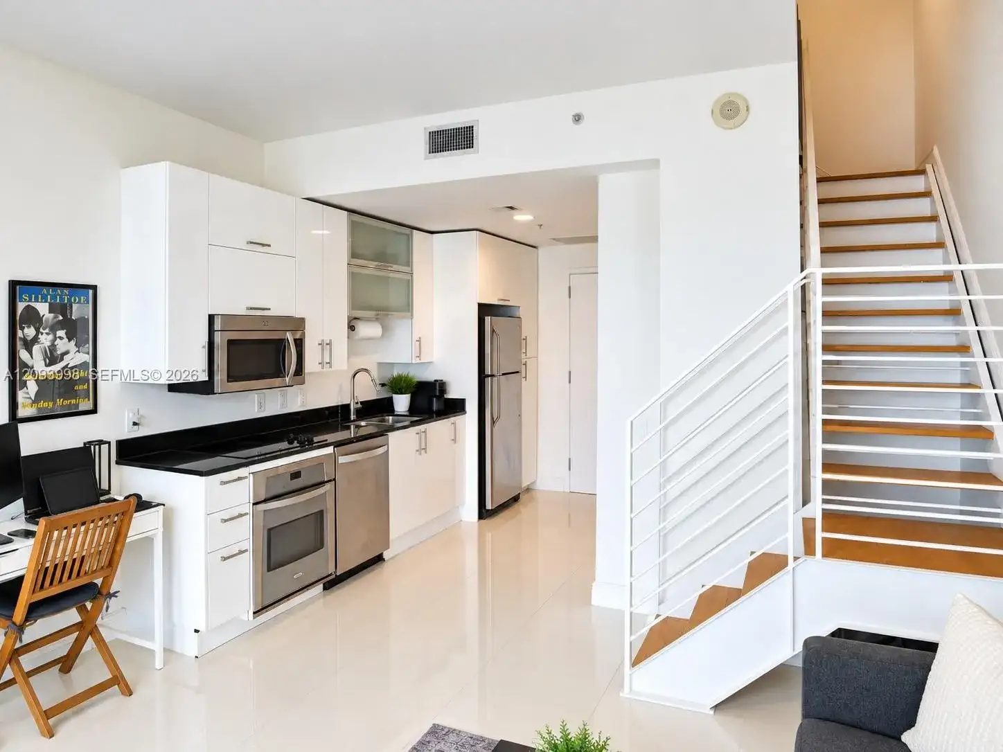 60 SW 13th St # 2409, Miami FL 33130 photo 3