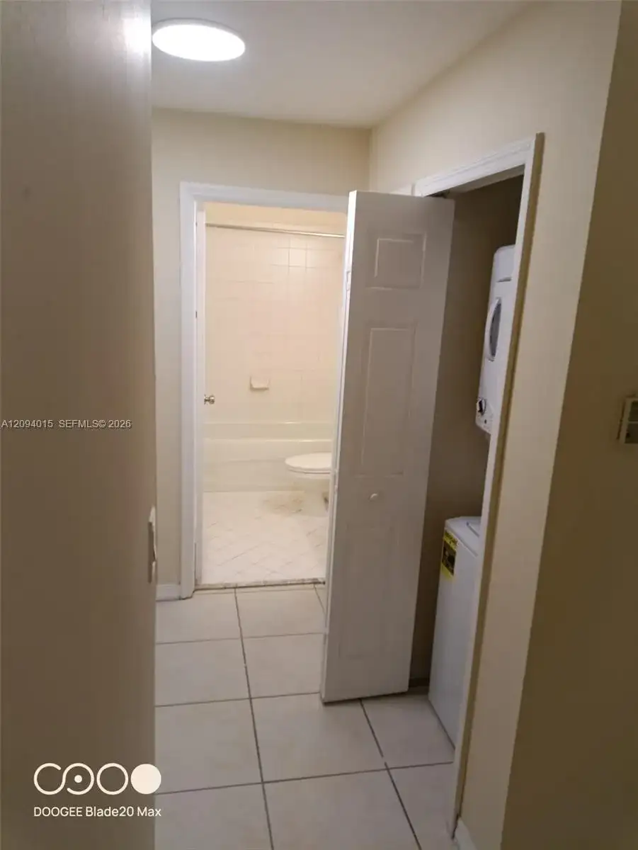 2920 SE 12th Rd # 30, Homestead FL 33035 photo 4