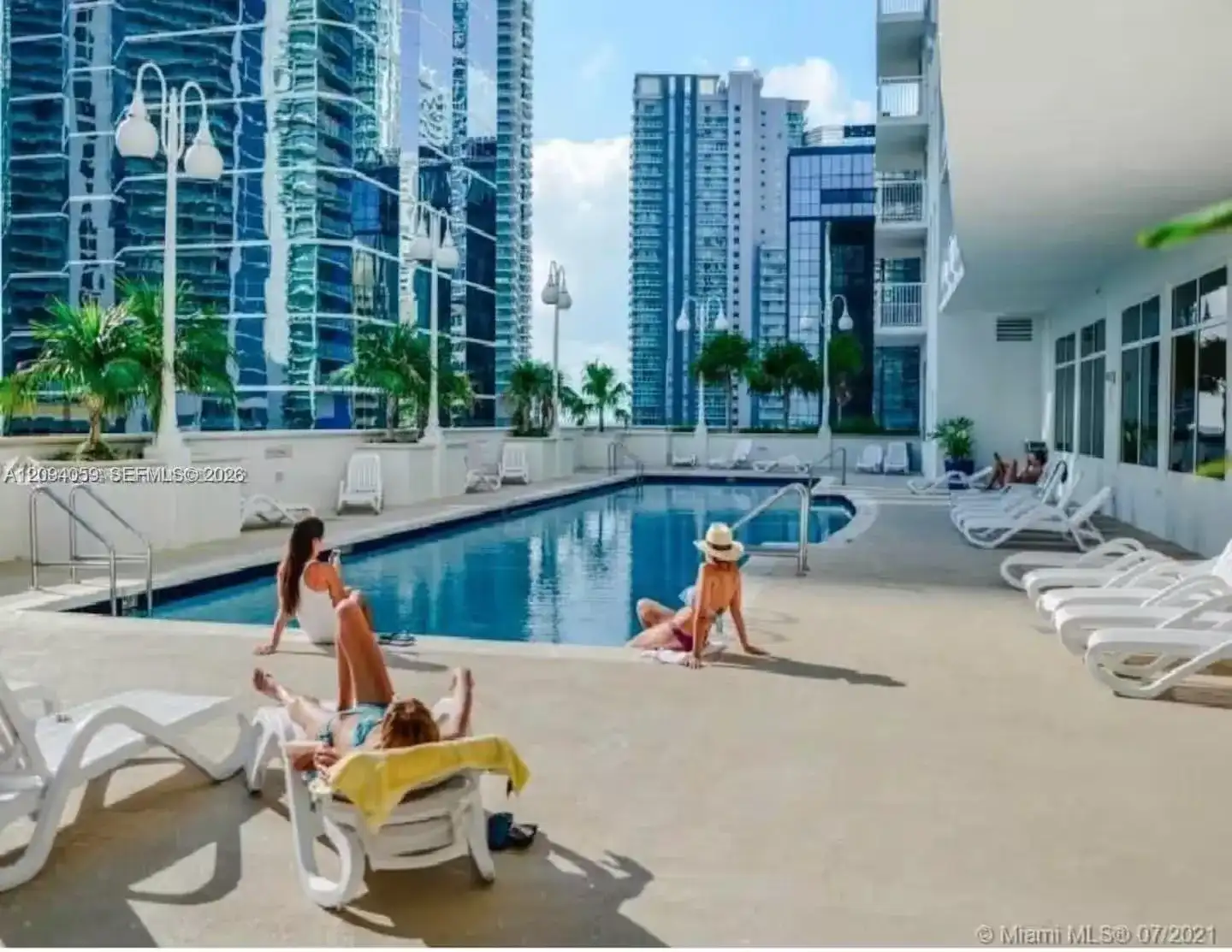 1200 Brickell Bay Dr # 3924, Miami FL 33131