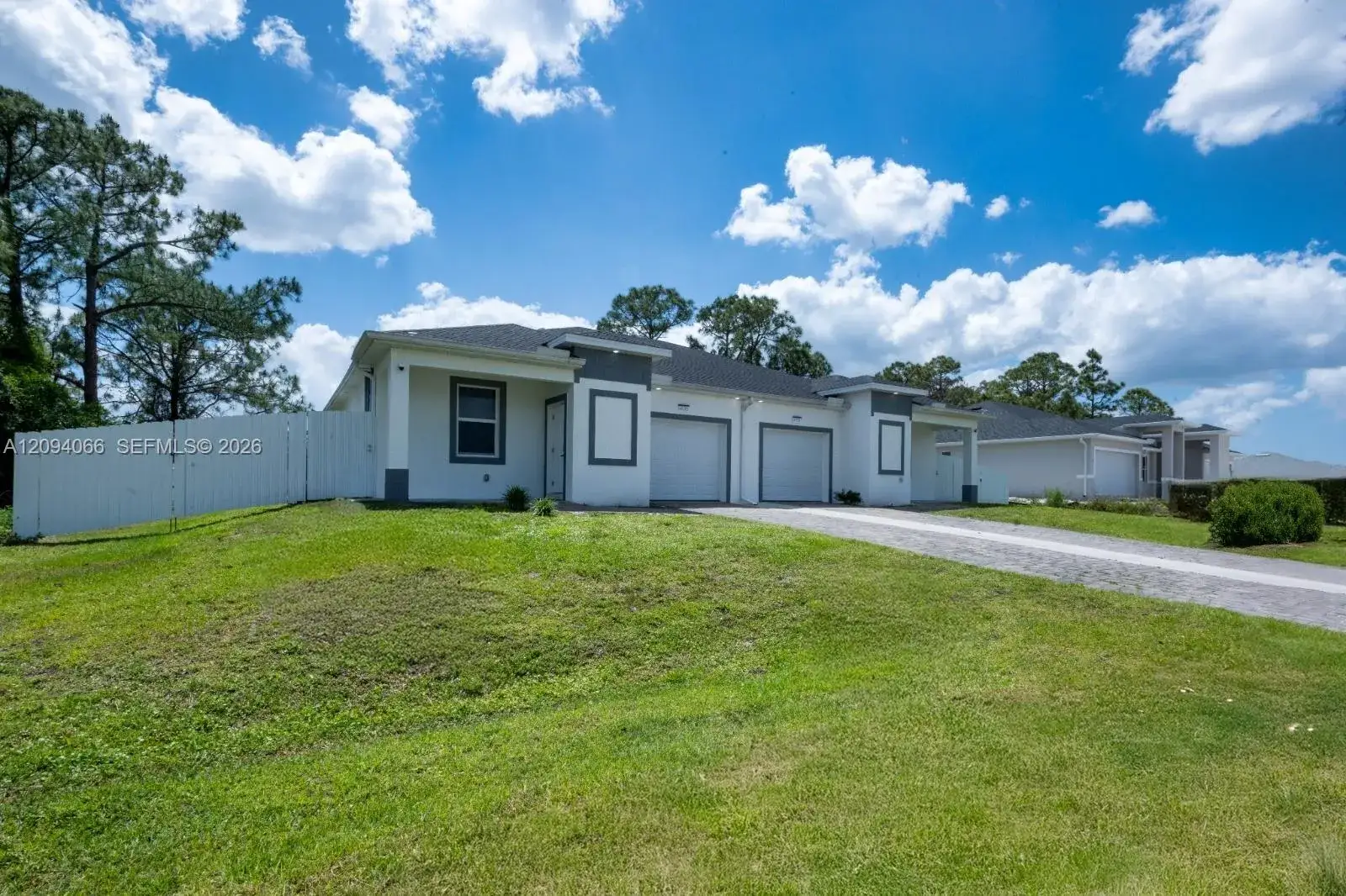 4533/4535 SW 22nd st, Lehigh Acres FL 33973