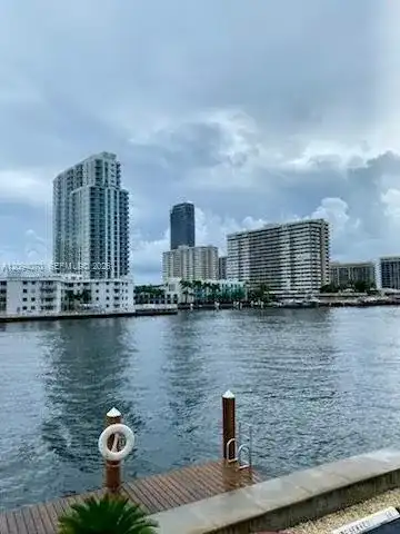 111 Golden Isles Dr # E4, Hallandale Beach FL 33009
