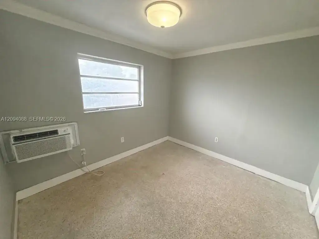 990 SW 4th St # 7, Miami FL 33130 photo 5